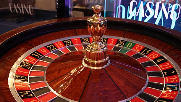 koptogel mobile app interface showing live casino tables and sportsbook markets