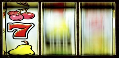 koptogel featured games including Aviator, Sweet Bonanza, and live-dealer tables
